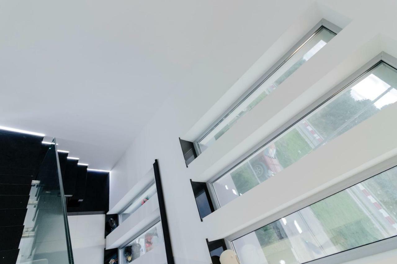 Ezra Luxury Apartments Năvodari Екстериор снимка