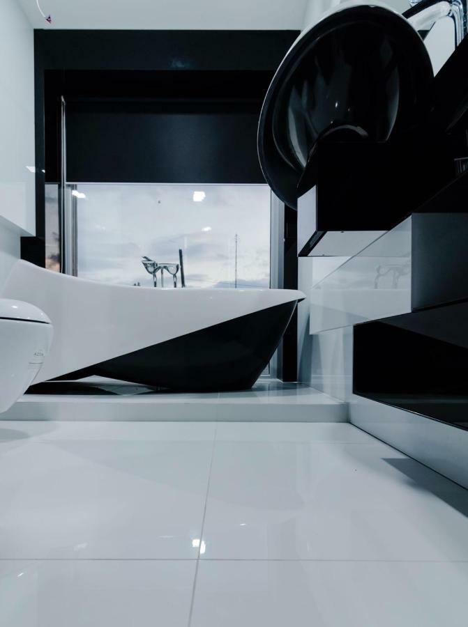 Ezra Luxury Apartments Năvodari Екстериор снимка